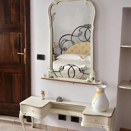 Antico Borgo 3*